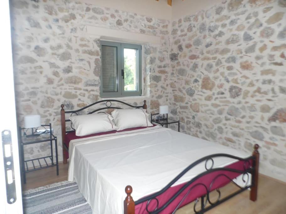 Villa Alonia Kalamata Luaran gambar